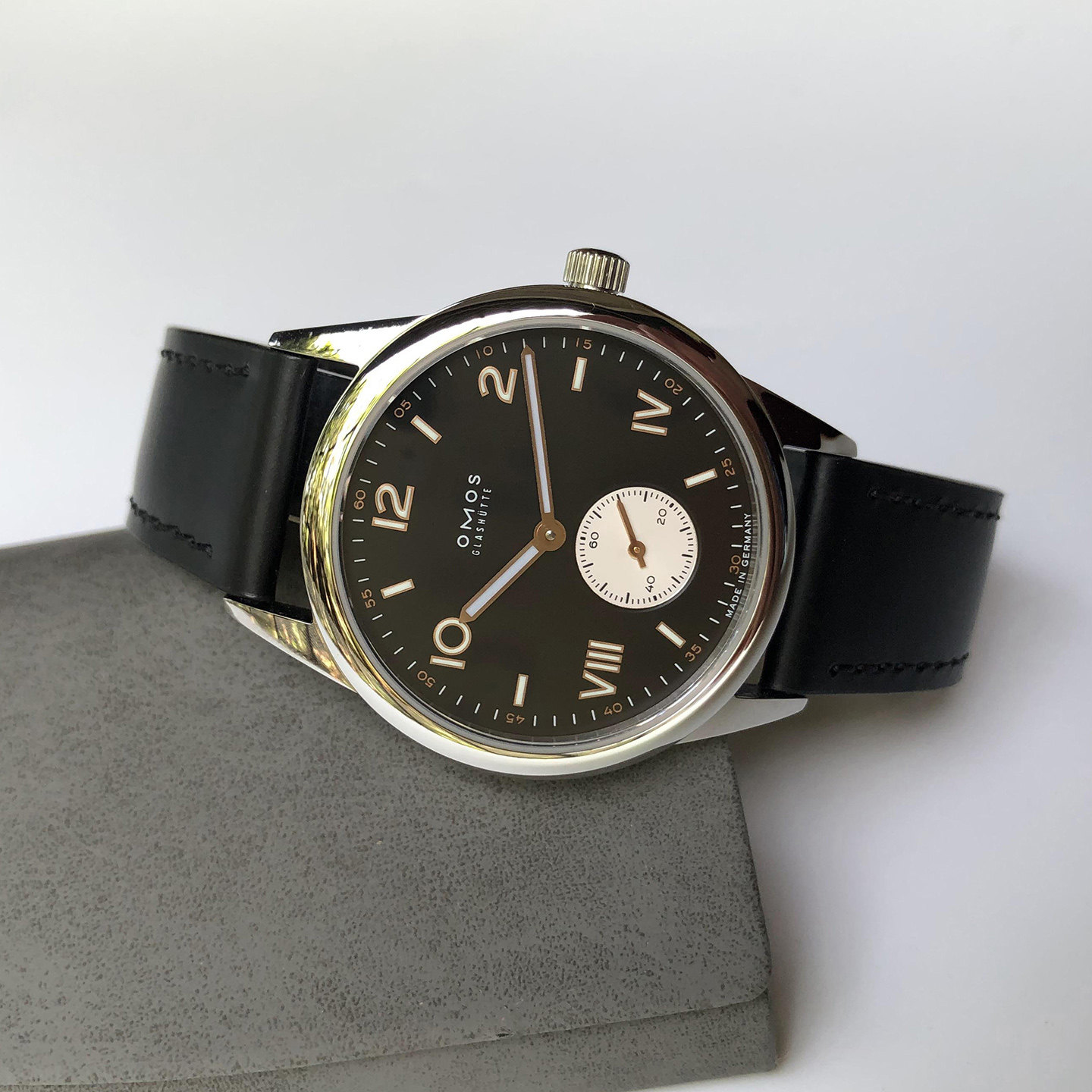38.5 ミリメートル豪華なメンズ自動腕時計カモメ ST17 - Omega Watch Constellation のレビューと価格