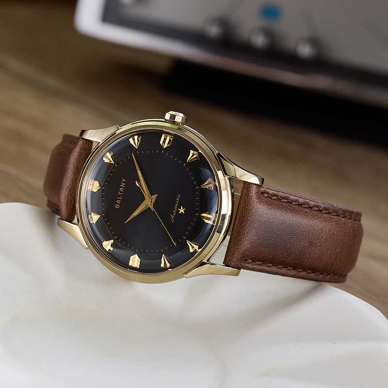 Baltany S4090 パイパンダイヤルウォッチ、ドッグ - Omega Watch Constellation のレビューと価格