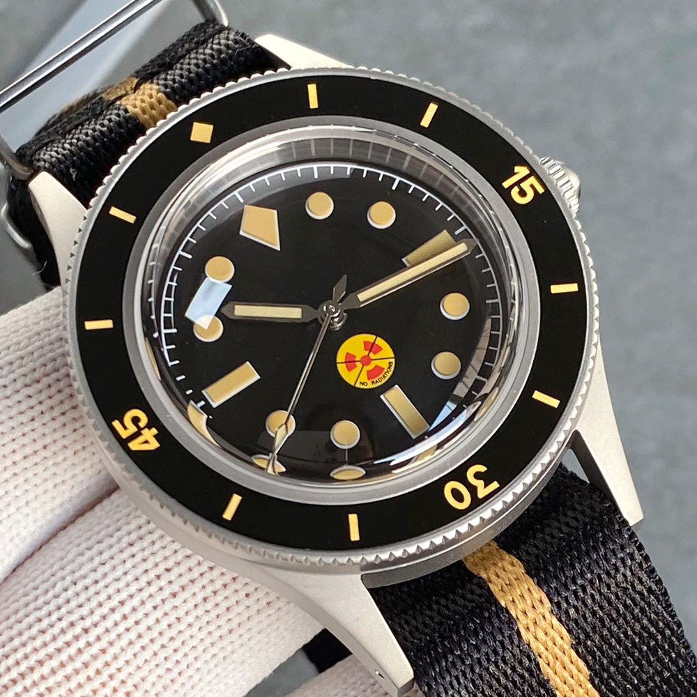 タンディオ ダイブウォッチ ジャパン NH35ムーブメント  - Seiko Watch Presage のレビューと価格